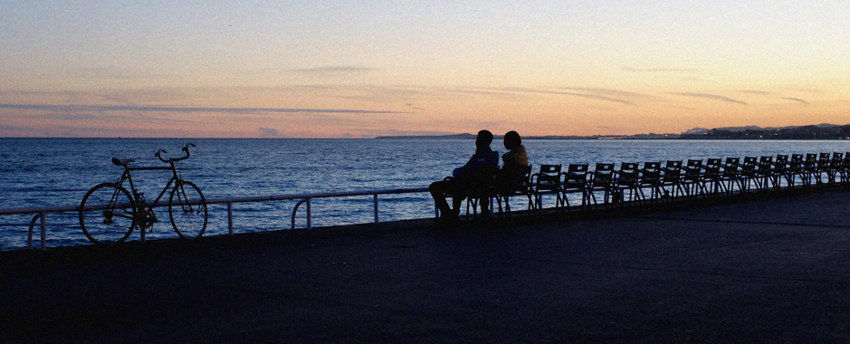 magnifico tramonto sul lungomare Promenade de Anglais a Nizza